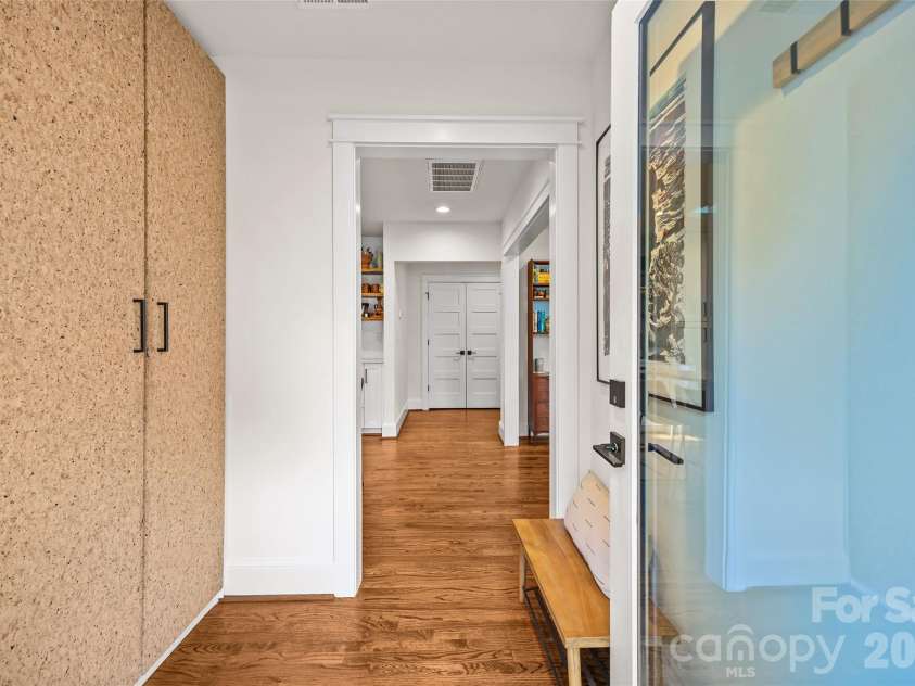 1904 Ashland Avenue, Charlotte, NC 28205.  MLS# CAR4376544, YatesRealty ID 20289. 