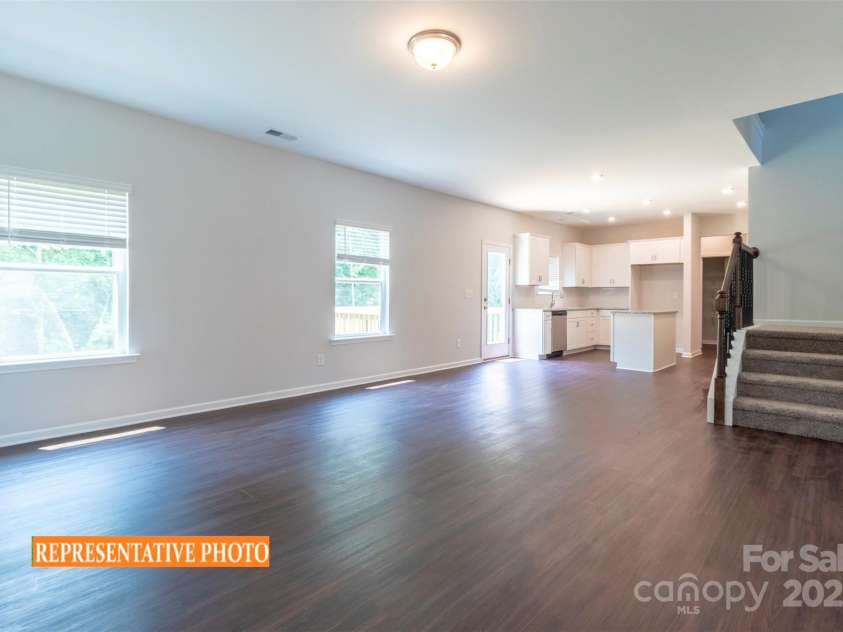 524 Hullview Vista, Monroe, NC 28110.  MLS# CAR4266885, YatesRealty ID 20289. 