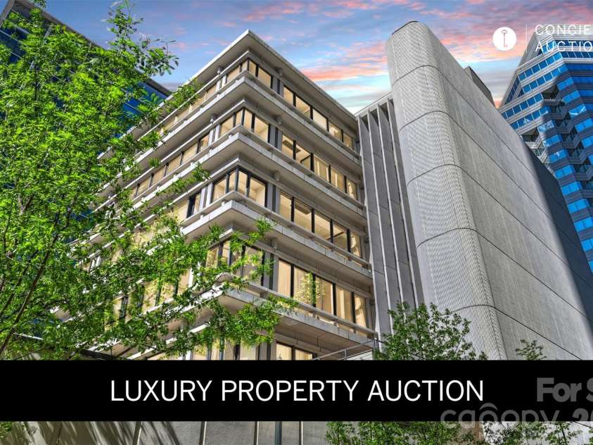 139 Tryon Street, Charlotte, NC 28202.  MLS# CAR4133469, YatesRealty ID 2029. 