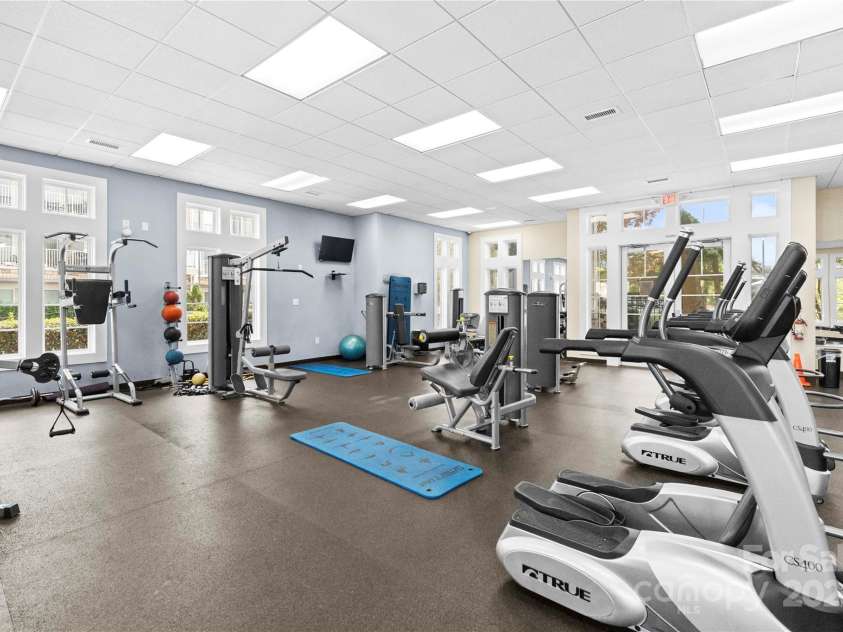 6605 Central Pacific Avenue, Charlotte, NC 28210.  MLS# CAR4213678, YatesRealty ID 2029. Community Gym