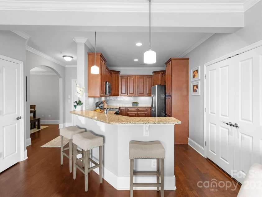 6605 Central Pacific Avenue, Charlotte, NC 28210.  MLS# CAR4213678, YatesRealty ID 2029. View of the kitchen