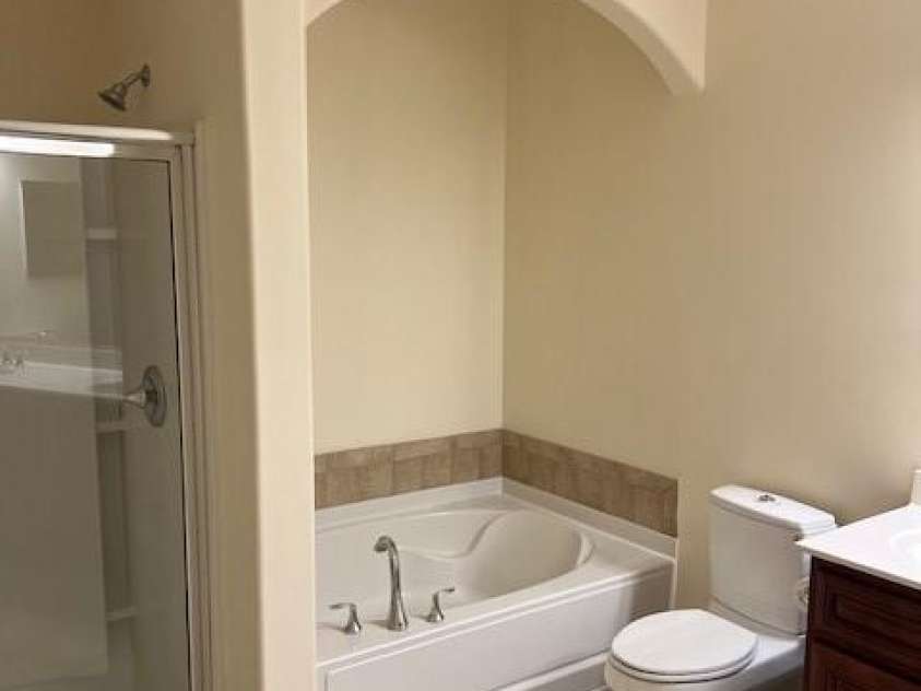 6605 Central Pacific Avenue, Charlotte, NC 28210.  MLS# CAR4300081, YatesRealty ID 2029. 