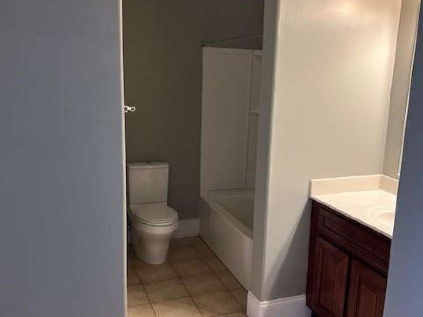 6605 Central Pacific Avenue, Charlotte, NC 28210.  MLS# CAR4300081, YatesRealty ID 2029. 