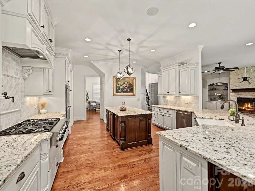 280 Palm Cove Way, York, SC 29745.  MLS# CAR4359144, YatesRealty ID 20290. 