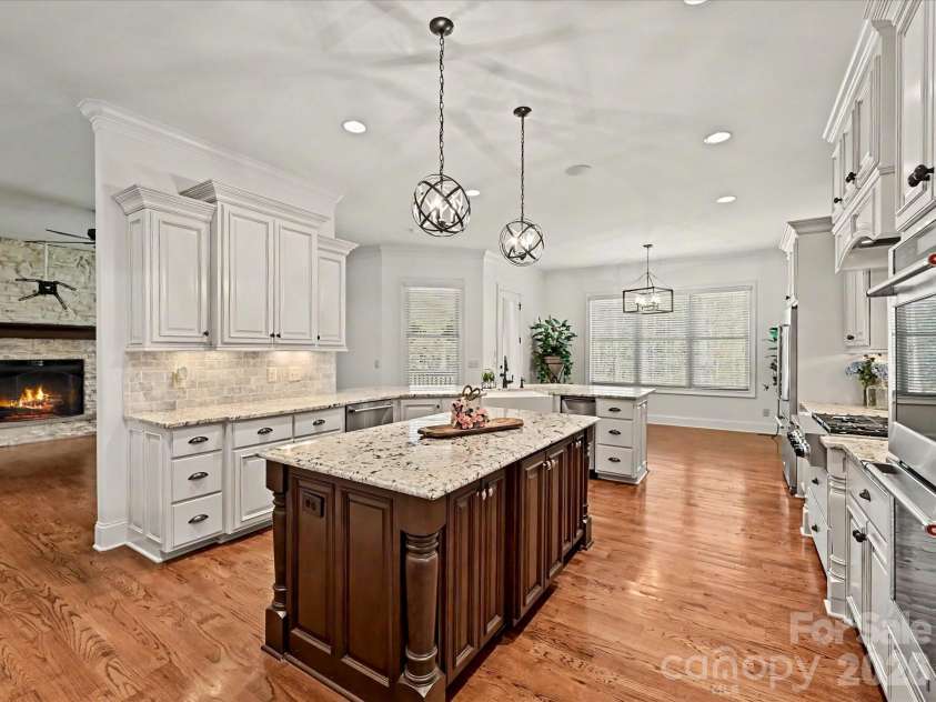 280 Palm Cove Way, York, SC 29745.  MLS# CAR4359144, YatesRealty ID 20290. 