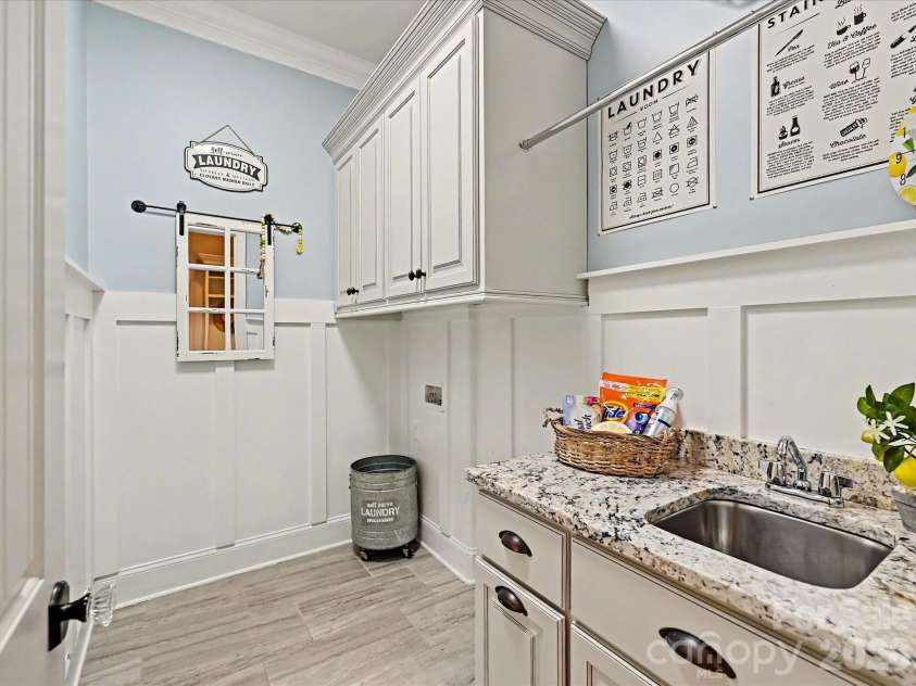 280 Palm Cove Way, York, SC 29745.  MLS# CAR4359144, YatesRealty ID 20290. 