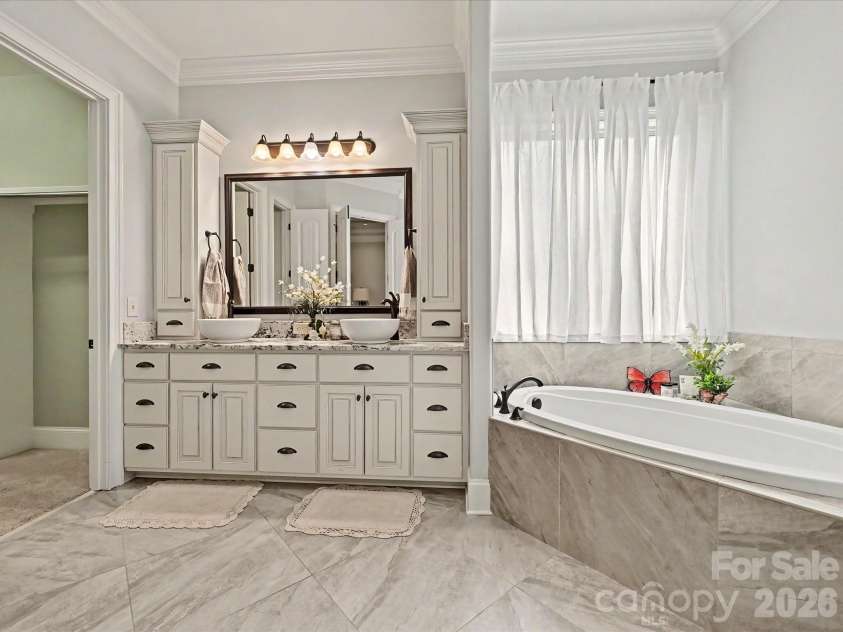 280 Palm Cove Way, York, SC 29745.  MLS# CAR4359144, YatesRealty ID 20290. 