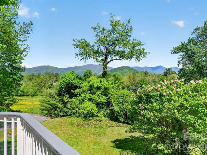 75 Old Lakey Gap Road, Black Mountain, NC 28711.  MLS# CAR4373222, YatesRealty ID 20291. 