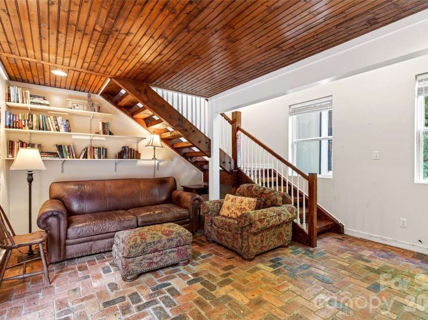 75 Old Lakey Gap Road, Black Mountain, NC 28711.  MLS# CAR4373222, YatesRealty ID 20291. 