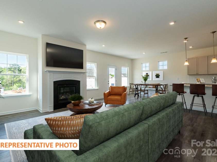 518 Hullview Vista, Monroe, NC 28110.  MLS# CAR4260933, YatesRealty ID 20292. 