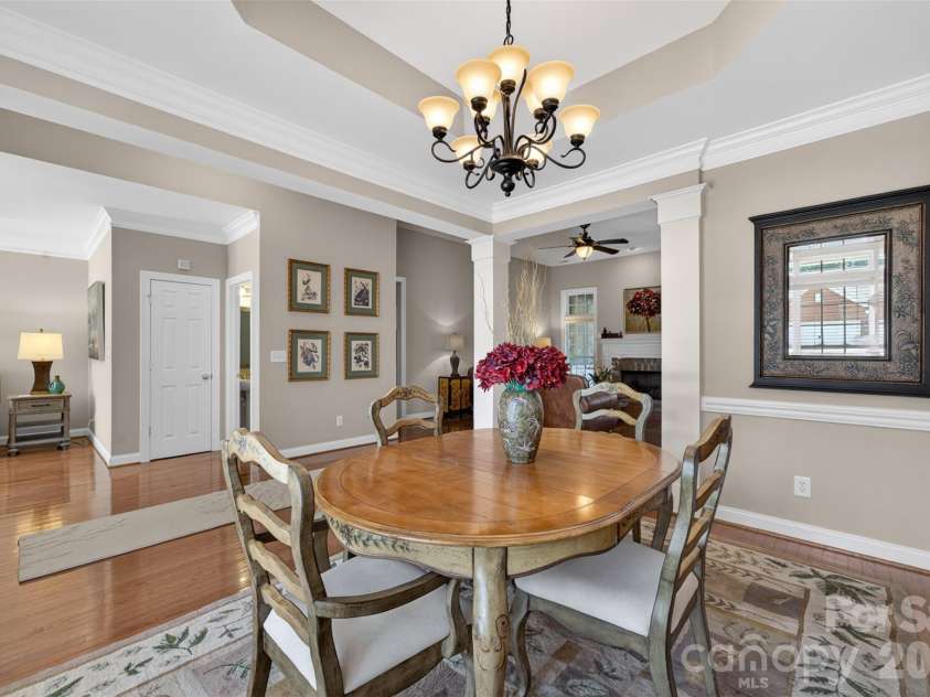 3613 Savannah Hills Drive, Matthews, NC 28105.  MLS# CAR4371394, YatesRealty ID 20293. 