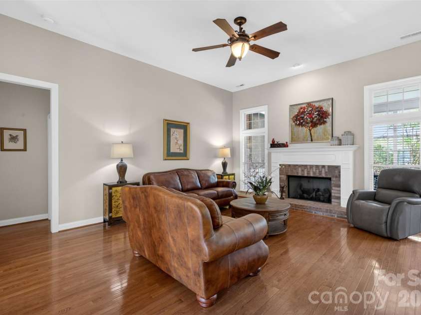 3613 Savannah Hills Drive, Matthews, NC 28105.  MLS# CAR4371394, YatesRealty ID 20293. 