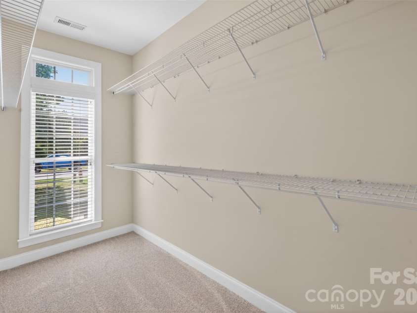 3613 Savannah Hills Drive, Matthews, NC 28105.  MLS# CAR4371394, YatesRealty ID 20293. 