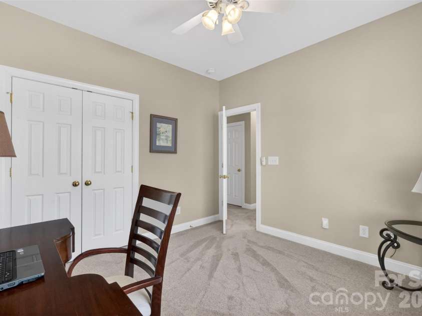 3613 Savannah Hills Drive, Matthews, NC 28105.  MLS# CAR4371394, YatesRealty ID 20293. 
