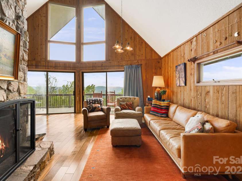 871 Rich Knob Road, Little Switzerland, NC 28749.  MLS# CAR4263972, YatesRealty ID 20293. 