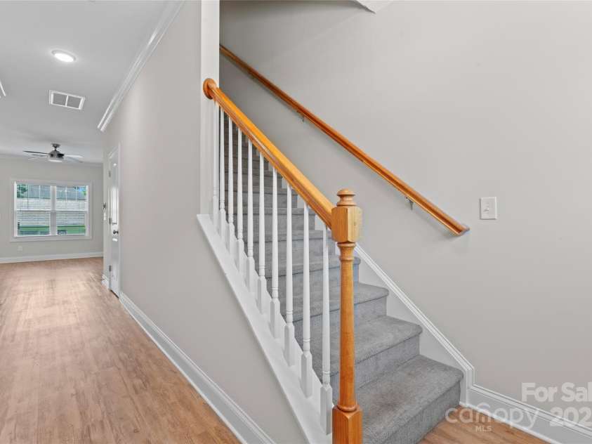 2032 Summey Avenue, Charlotte, NC 28205.  MLS# CAR4244357, YatesRealty ID 20294. 