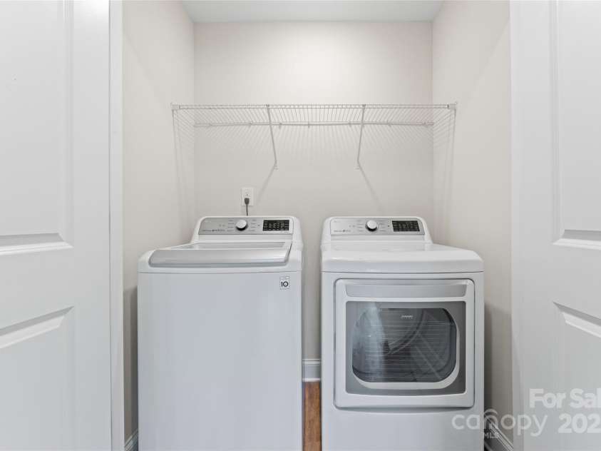 2032 Summey Avenue, Charlotte, NC 28205.  MLS# CAR4244357, YatesRealty ID 20294. 