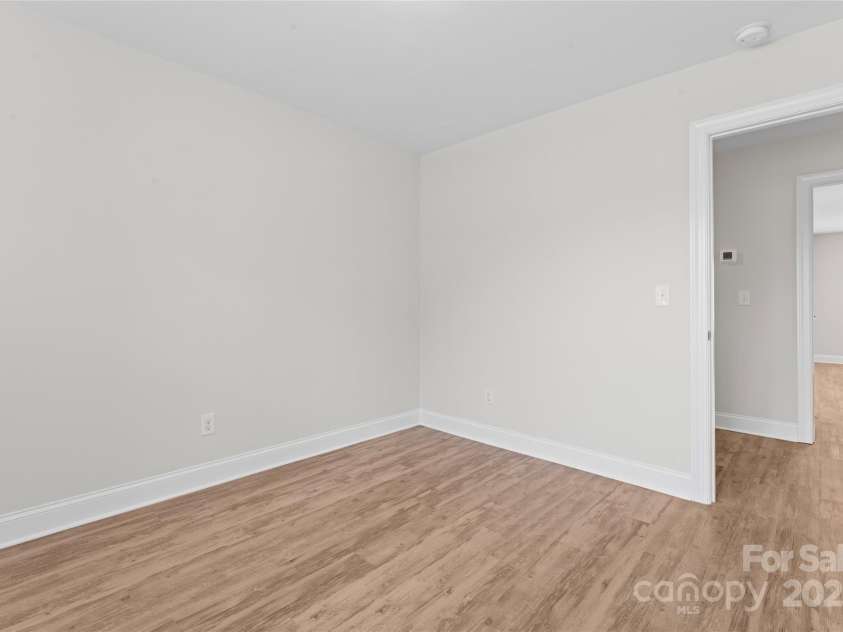 2032 Summey Avenue, Charlotte, NC 28205.  MLS# CAR4244357, YatesRealty ID 20294. 