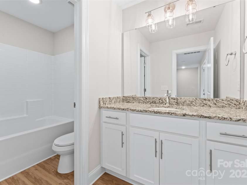 2032 Summey Avenue, Charlotte, NC 28205.  MLS# CAR4244357, YatesRealty ID 20294. 