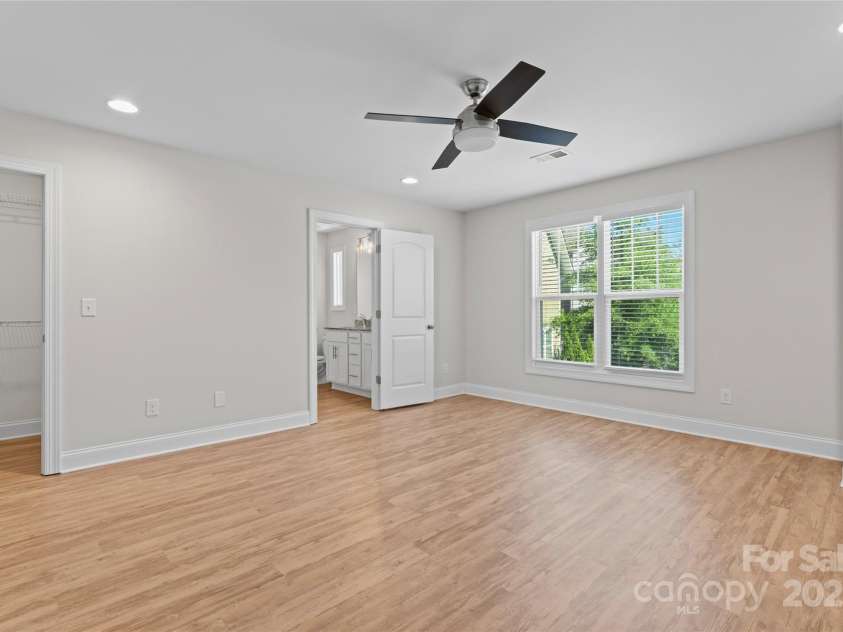 2032 Summey Avenue, Charlotte, NC 28205.  MLS# CAR4244357, YatesRealty ID 20294. Primary Bedroom