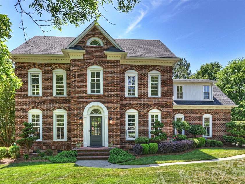 6504 Hunter Pine Lane, Charlotte, NC 28270.  MLS# CAR4343827, YatesRealty ID 20294. 