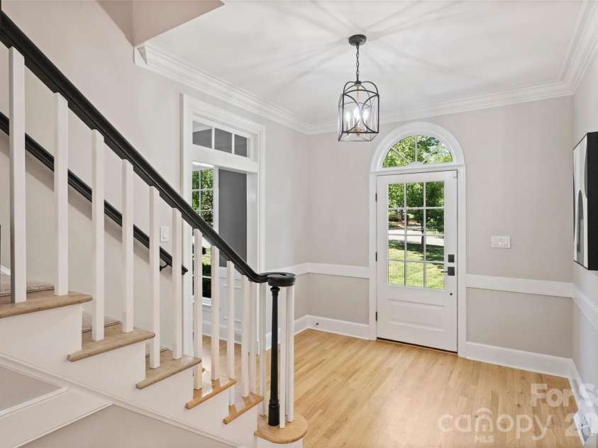 6504 Hunter Pine Lane, Charlotte, NC 28270.  MLS# CAR4343827, YatesRealty ID 20294. 
