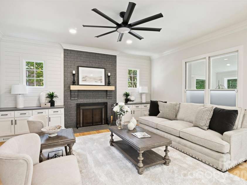 6504 Hunter Pine Lane, Charlotte, NC 28270.  MLS# CAR4343827, YatesRealty ID 20294. 