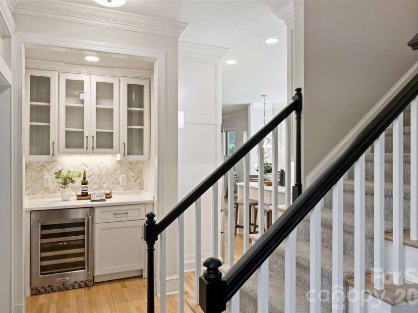 6504 Hunter Pine Lane, Charlotte, NC 28270.  MLS# CAR4343827, YatesRealty ID 20294. 