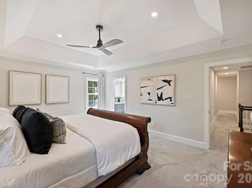 6504 Hunter Pine Lane, Charlotte, NC 28270.  MLS# CAR4343827, YatesRealty ID 20294. 
