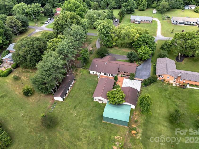 268 Margate Circle, Chesnee, SC 29323.  MLS# CAR4268965, YatesRealty ID 20295. 