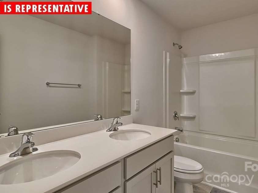 8036 Kennesaw Drive, Gastonia, NC 28056.  MLS# CAR4264689, YatesRealty ID 20297. 