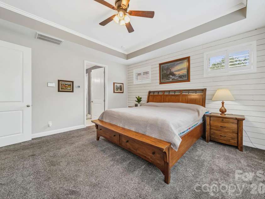 9524 Hightower Oak Street, Huntersville, NC 28078.  MLS# CAR4374636, YatesRealty ID 20298. 