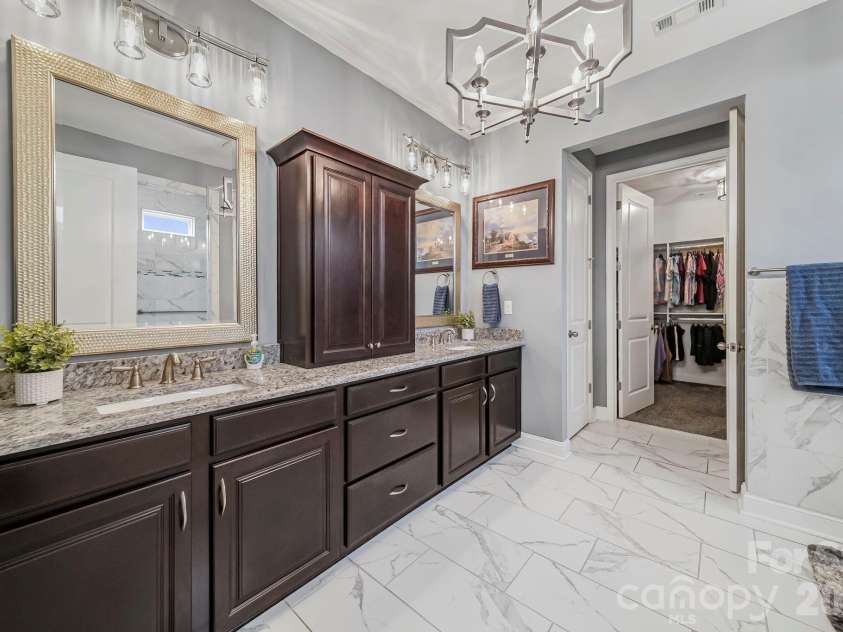 9524 Hightower Oak Street, Huntersville, NC 28078.  MLS# CAR4374636, YatesRealty ID 20298. 