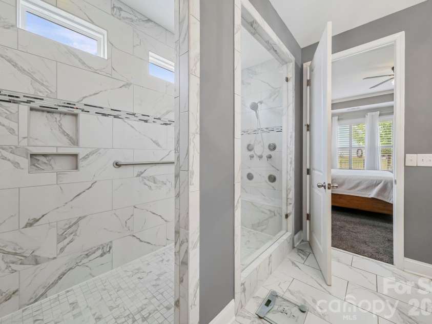 9524 Hightower Oak Street, Huntersville, NC 28078.  MLS# CAR4374636, YatesRealty ID 20298. 