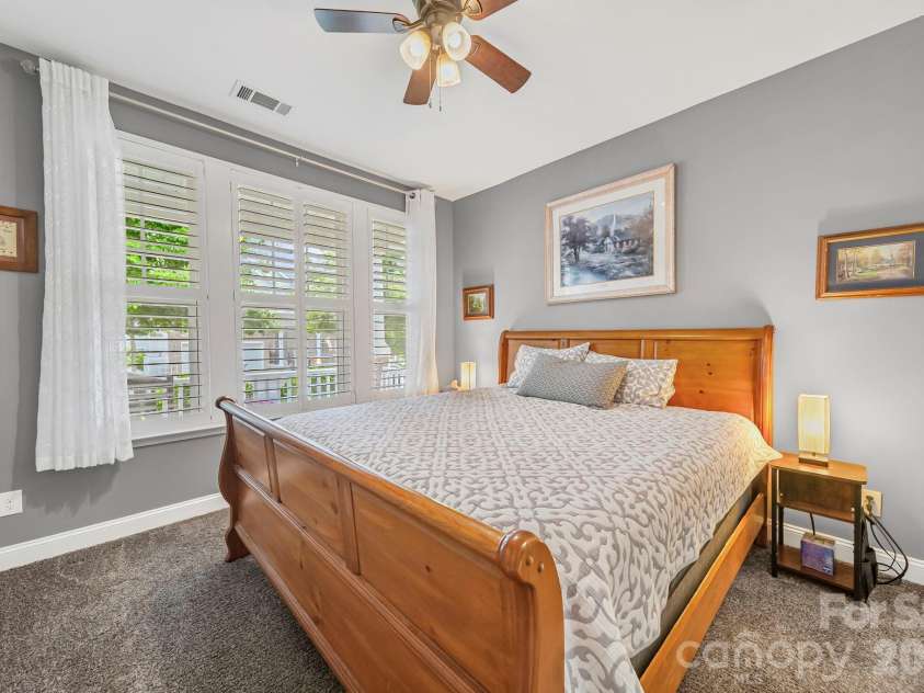 9524 Hightower Oak Street, Huntersville, NC 28078.  MLS# CAR4374636, YatesRealty ID 20298. 