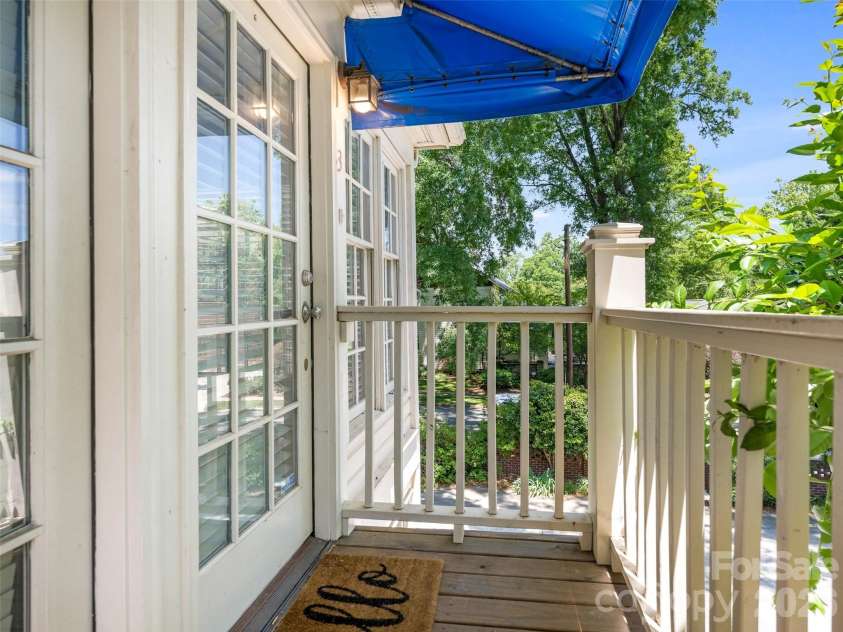 1701 Dilworth Road, Charlotte, NC 28203.  MLS# CAR4379474, YatesRealty ID 20299. 