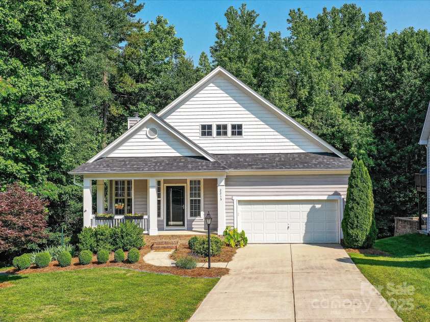 2215 Henery Tuckers Court, Charlotte, NC 28270.  MLS# CAR4267429, YatesRealty ID 20299. 