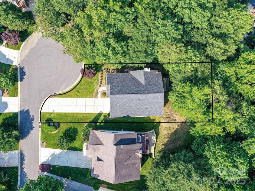 2215 Henery Tuckers Court, Charlotte, NC 28270.  MLS# CAR4267429, YatesRealty ID 20299. 