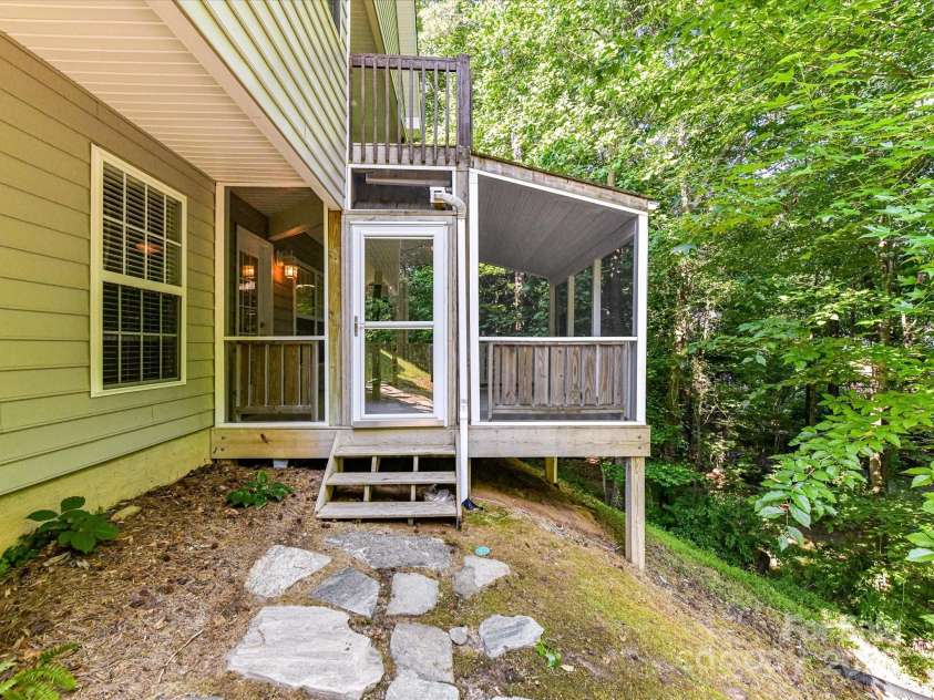 2215 Henery Tuckers Court, Charlotte, NC 28270.  MLS# CAR4267429, YatesRealty ID 20299. Exterior back