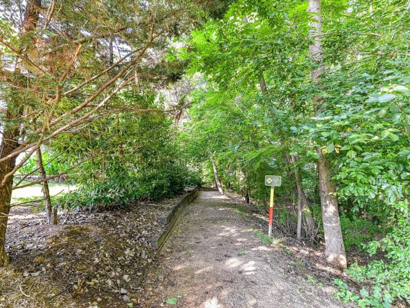2215 Henery Tuckers Court, Charlotte, NC 28270.  MLS# CAR4267429, YatesRealty ID 20299. Walking trail to access the McAlpine Creek Greenway!