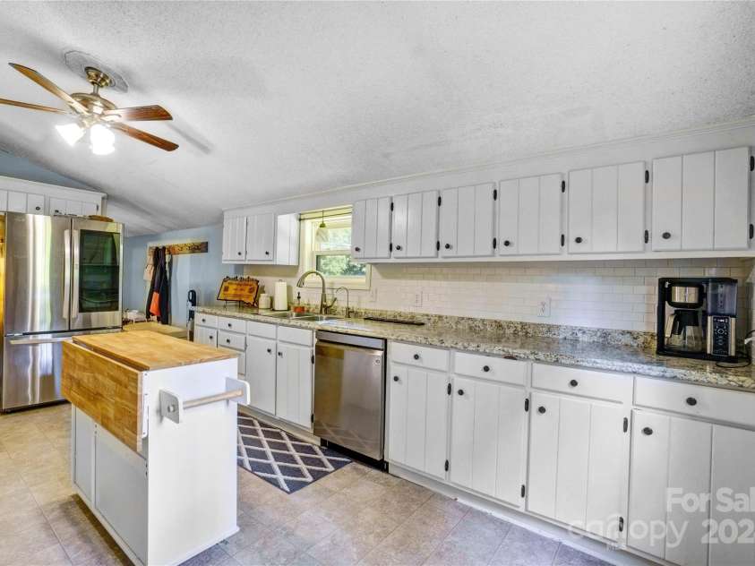 5610 Golden Pond Drive, Indian Trail, NC 28079.  MLS# CAR4150414, YatesRealty ID 203. 