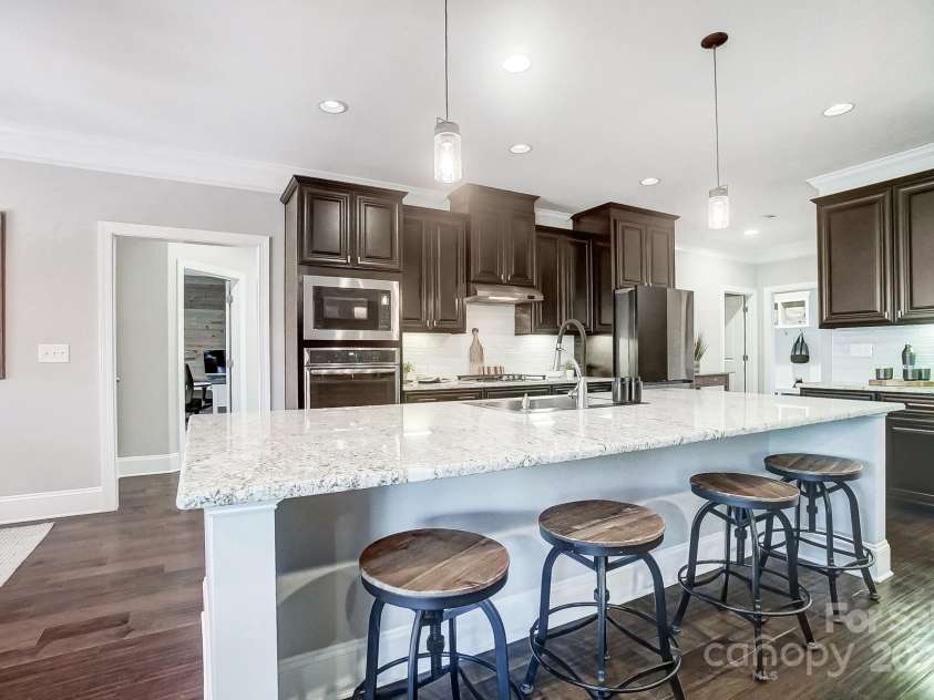 1217 Rosecliff Drive, Waxhaw, NC 28173.  MLS# CAR4197871, YatesRealty ID 2030. 