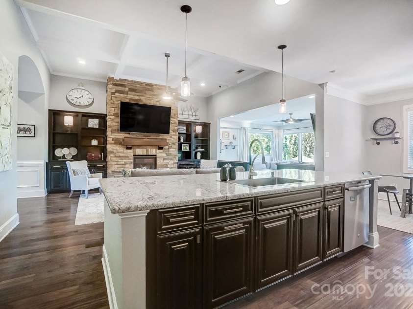 1217 Rosecliff Drive, Waxhaw, NC 28173.  MLS# CAR4197871, YatesRealty ID 2030. 