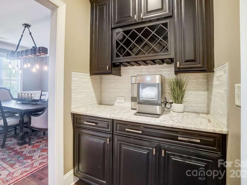 1217 Rosecliff Drive, Waxhaw, NC 28173.  MLS# CAR4197871, YatesRealty ID 2030. 