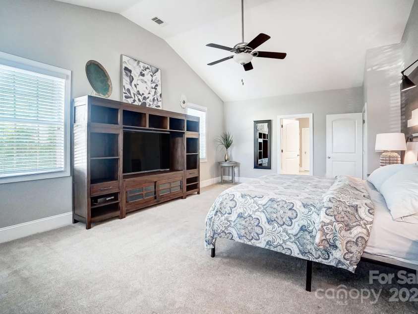 1217 Rosecliff Drive, Waxhaw, NC 28173.  MLS# CAR4197871, YatesRealty ID 2030. 