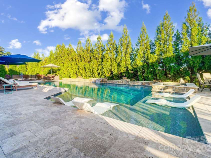 1217 Rosecliff Drive, Waxhaw, NC 28173.  MLS# CAR4197871, YatesRealty ID 2030. 