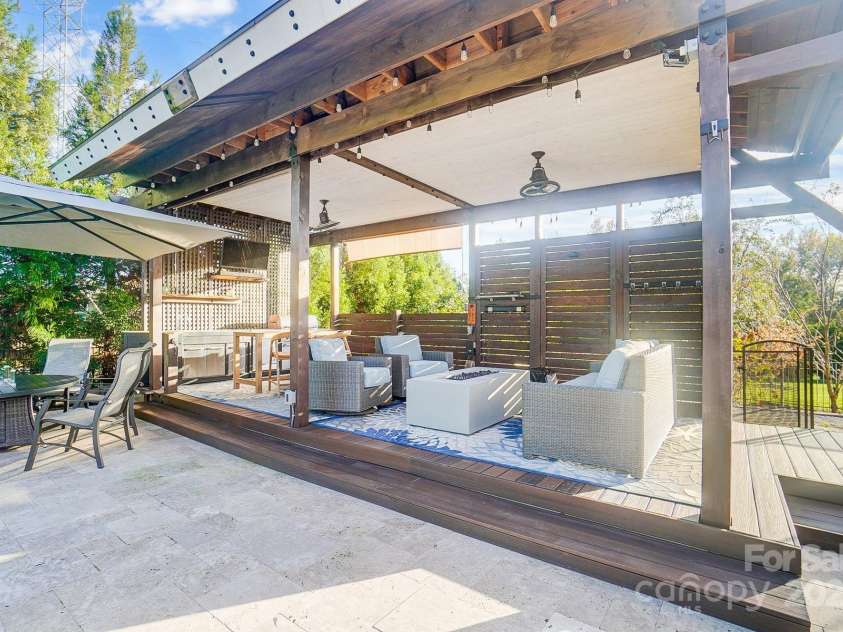 1217 Rosecliff Drive, Waxhaw, NC 28173.  MLS# CAR4197871, YatesRealty ID 2030. 