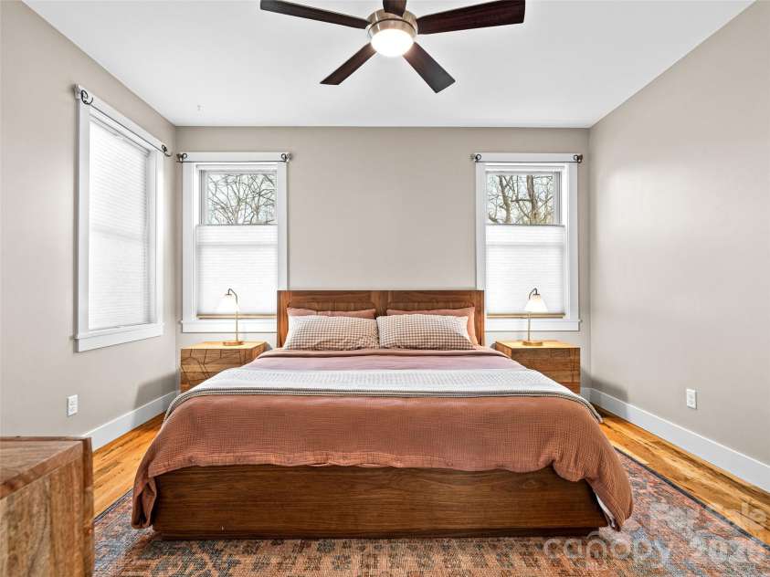 190 Virginia Avenue, Asheville, NC 28806.  MLS# CAR4342221, YatesRealty ID 2030. 