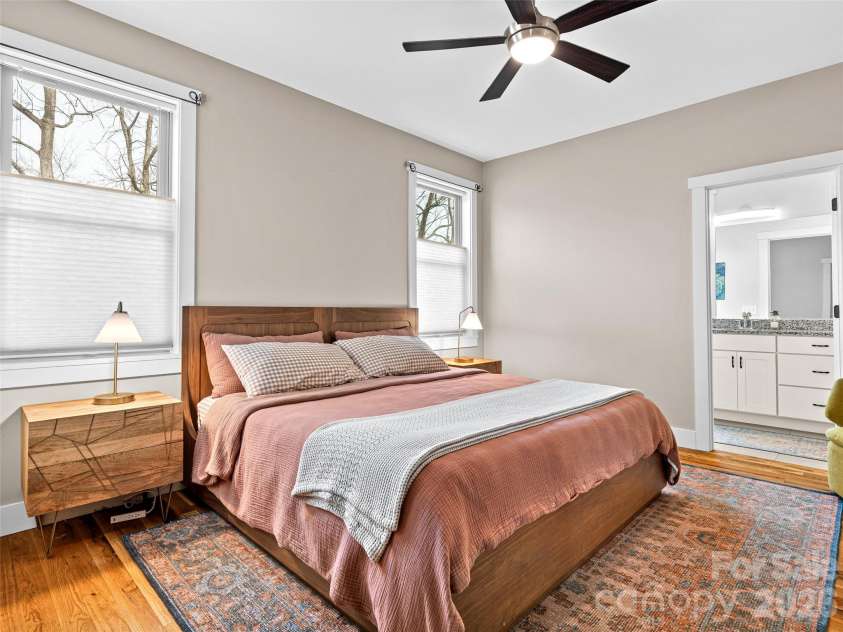 190 Virginia Avenue, Asheville, NC 28806.  MLS# CAR4342221, YatesRealty ID 2030. 