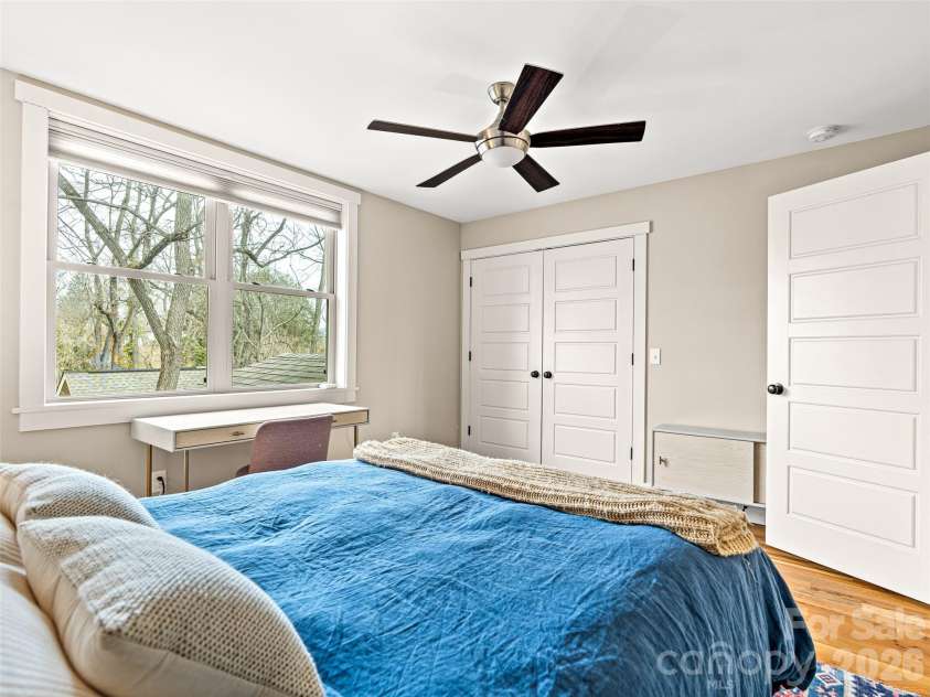 190 Virginia Avenue, Asheville, NC 28806.  MLS# CAR4342221, YatesRealty ID 2030. 